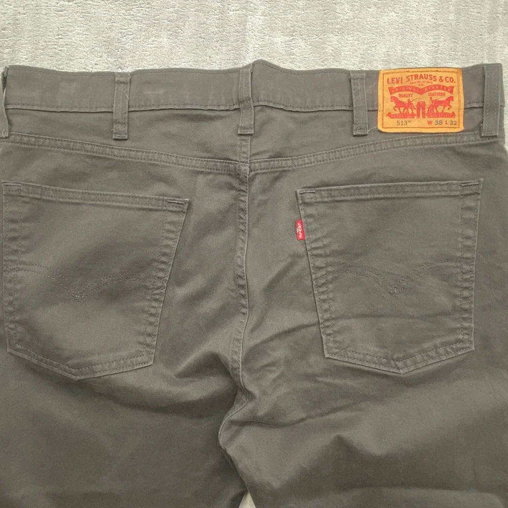 Levis 513 Slim Straight Pants Mens 38x32 Charcoal Gray Twill Chino 5 Pocket